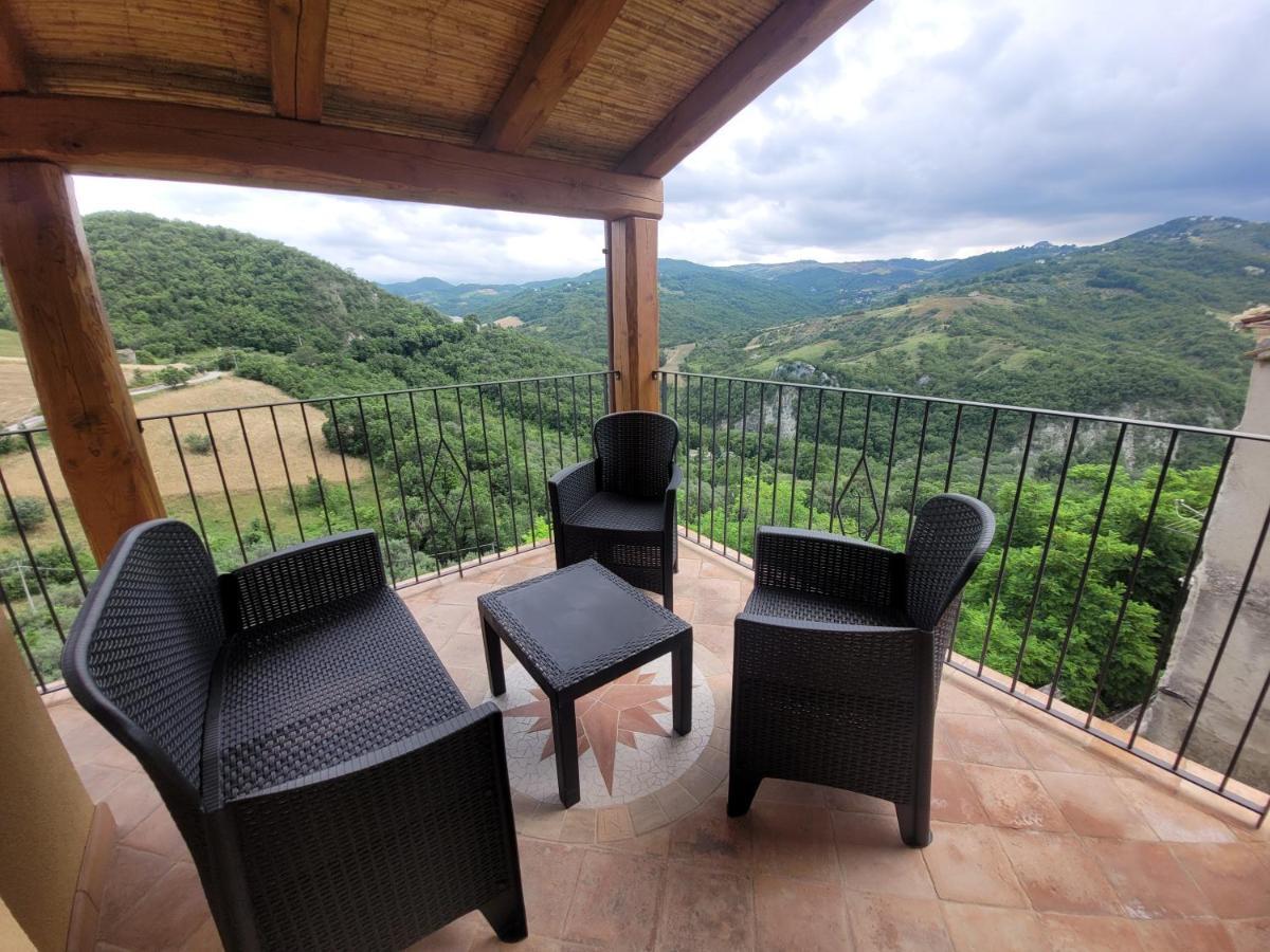 Luciae Domus Hotel Roccascalegna Buitenkant foto