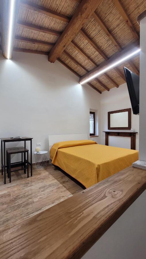Luciae Domus Hotel Roccascalegna Buitenkant foto